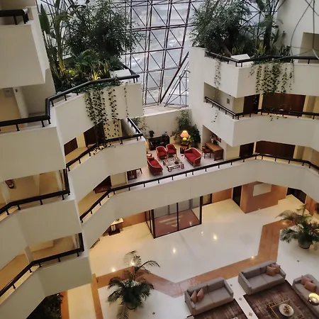 Atrium Sea View Віавіа